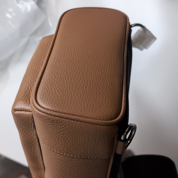 Coach 2540 Mens Refined Pebble Leather West Pack Silver/Light Saddle -Firm Price - Picture 9 of 16